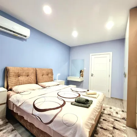 Apartment Alexandrovska - Super Centaral Luxury