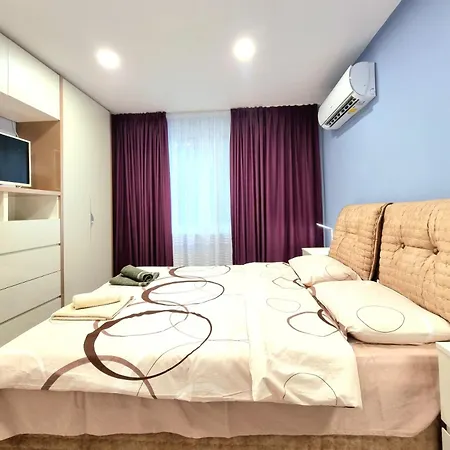 Alexandrovska - Super Centaral Luxury Apartment *