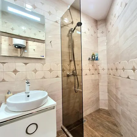 Alexandrovska - Super Centaral Luxury Apartment *