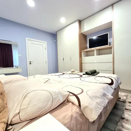 Apartment Alexandrovska - Super Centaral Luxury