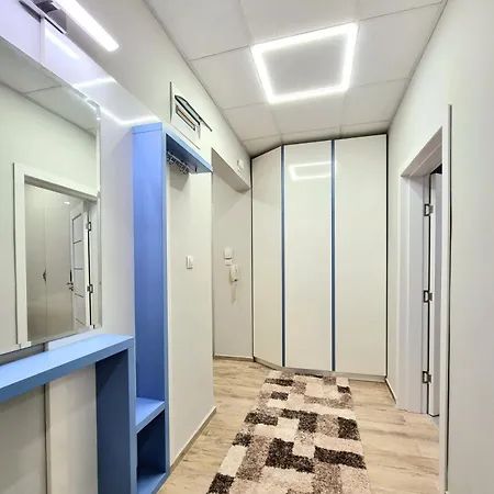Alexandrovska - Super Centaral Luxury Apartment *