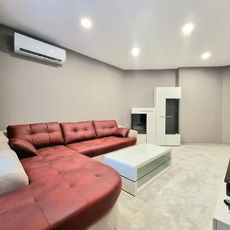 Alexandrovska - Super Centaral Luxury Apartment